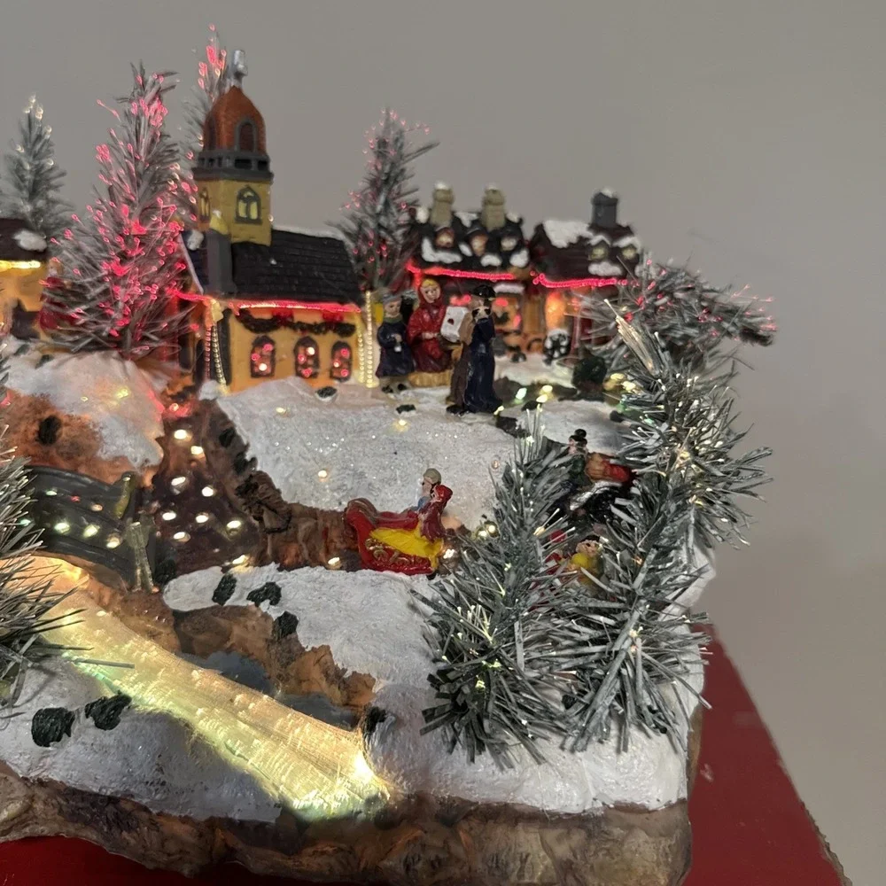 Puleo Fiber Optic Color Changing Christmas Village Lighted Decor 030018 With Box